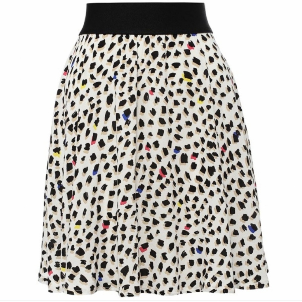 United Colors of Benetton Skirt (NWOT) Size M